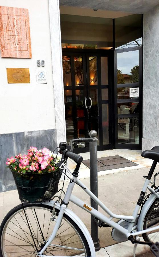 Art Pietrasanta