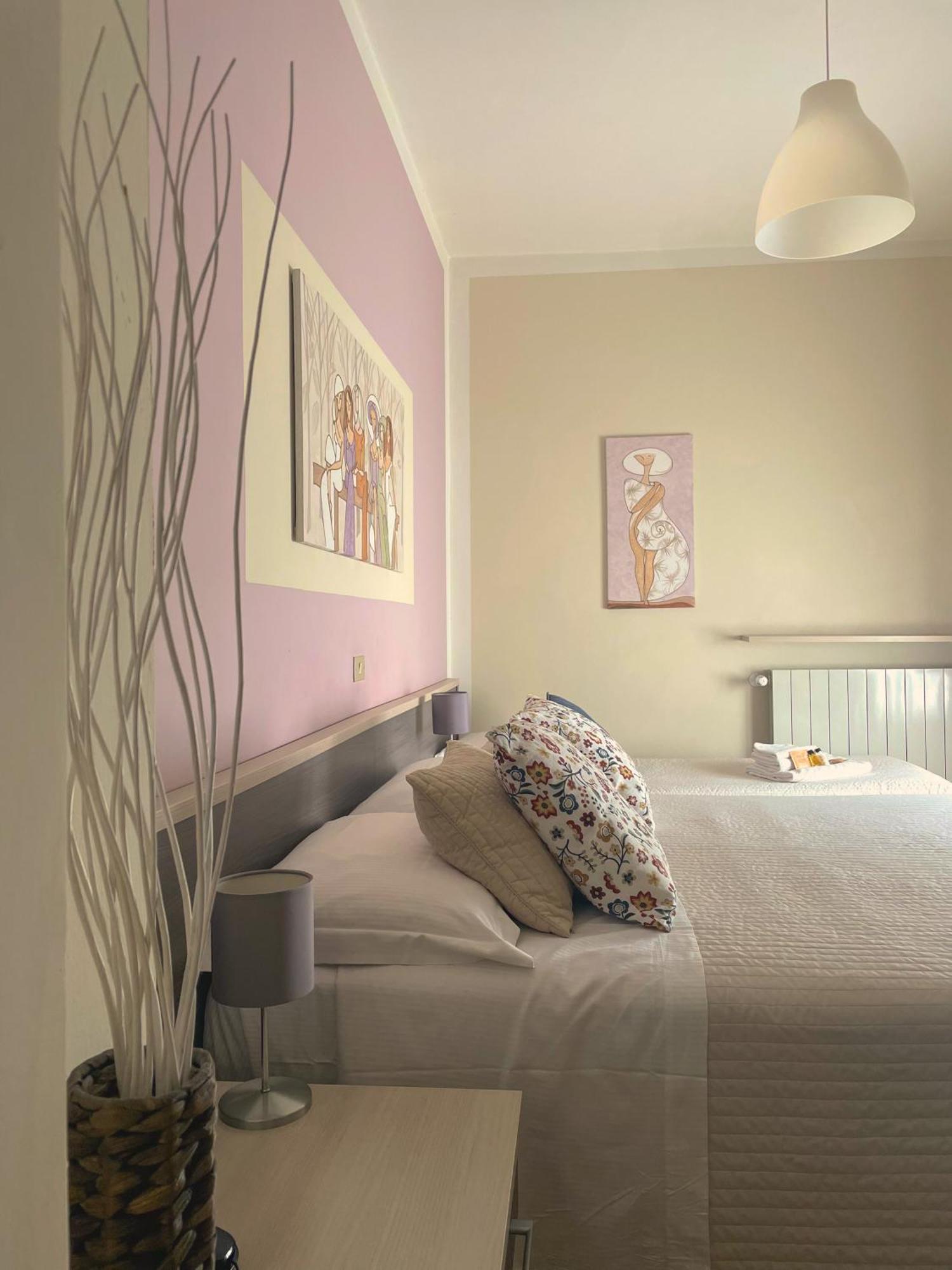 Art Hotel 3*